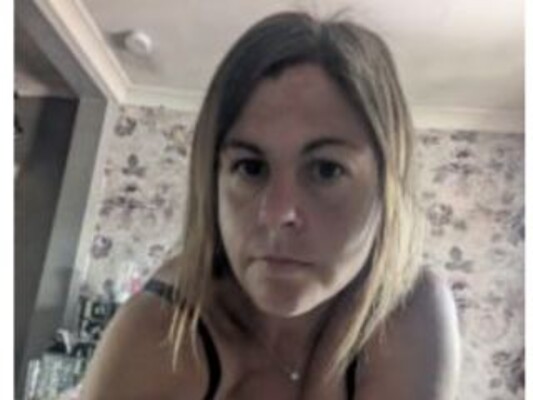 Foto de perfil de modelo de webcam de SerenityViper 