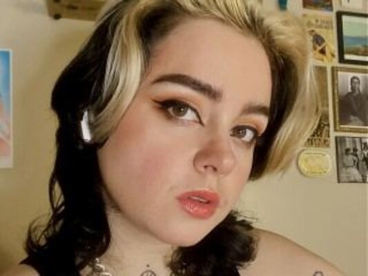 Foto de perfil de modelo de webcam de SageDelights 