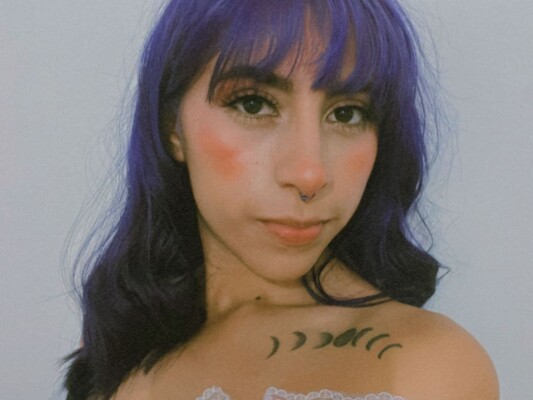 violettastars profilbild på webbkameramodell 