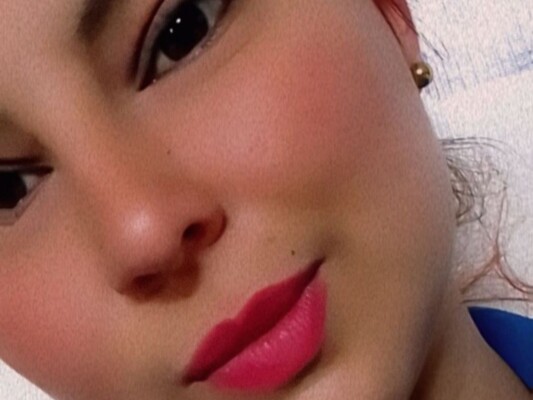Image de profil du modèle de webcam JulianaHot19
