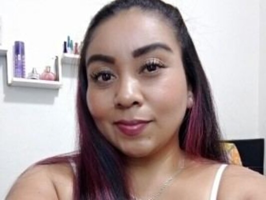 Foto de perfil de modelo de webcam de zaray45bella 