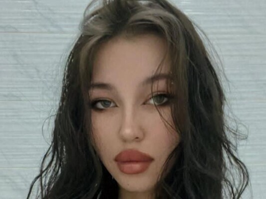 Image de profil du modèle de webcam Amaliiayoung