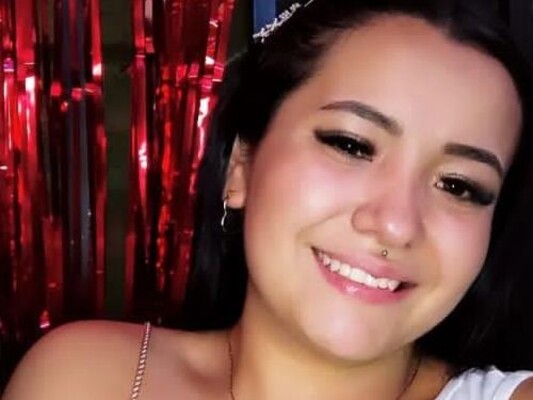 VioletRamirez profilbild på webbkameramodell 