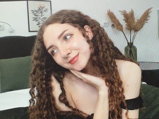 Foto de perfil de modelo de webcam de CurlyRina 