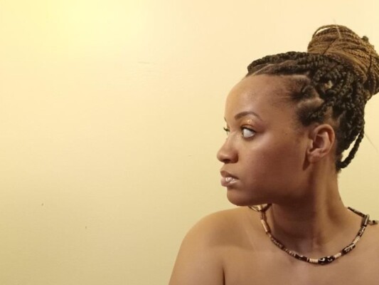 BigTittyLeah cam model profile picture 