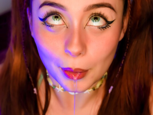 AmberWhittee profilbild på webbkameramodell 