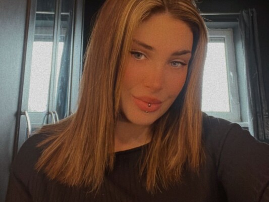 Image de profil du modèle de webcam LouJohnson
