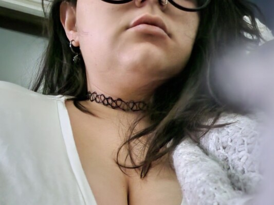 Foto de perfil de modelo de webcam de Sashashortie 