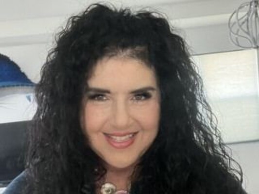 Foto de perfil de modelo de webcam de CougarVeronica 