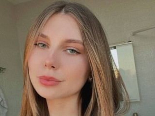 Foto de perfil de modelo de webcam de AlishaMilas 