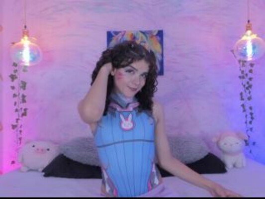 KylieeFox cam model profile picture 