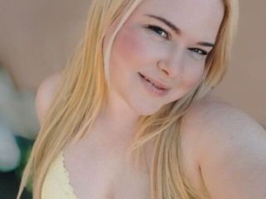 Image de profil du modèle de webcam MillyMonday