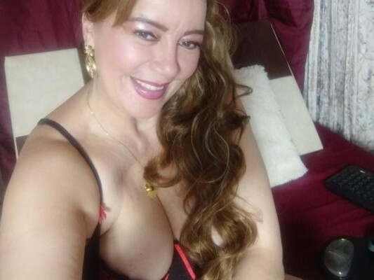 xSexyMilf cam model profile picture 