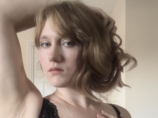 Foto de perfil de modelo de webcam de Blondeelle94 