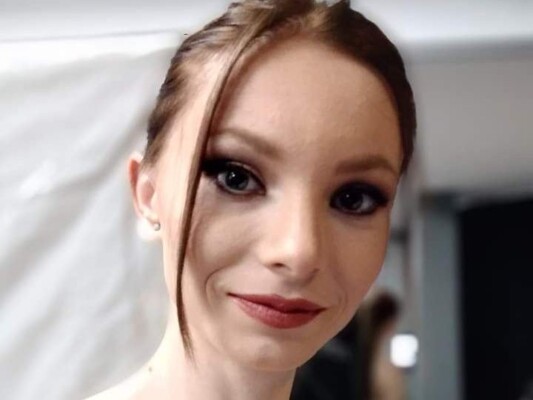 Foto de perfil de modelo de webcam de LUCCYI 