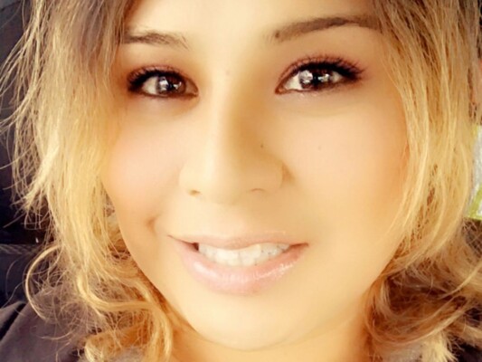 AllisonWonderlax profilbild på webbkameramodell 