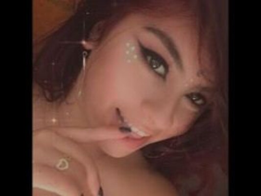 Image de profil du modèle de webcam Sweetmeelody