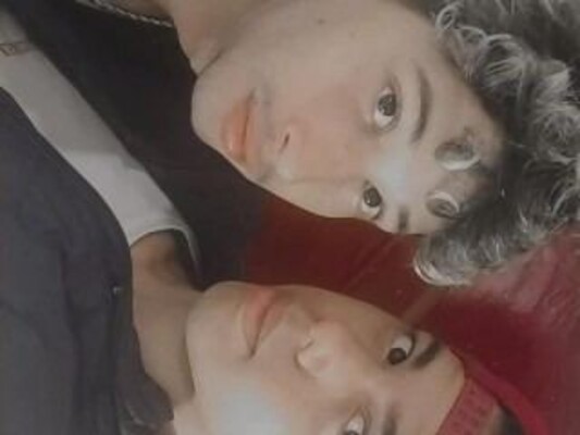 JavierAndRonny profilbild på webbkameramodell 