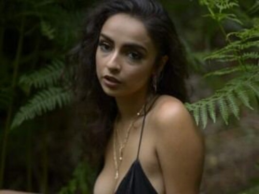 Foto de perfil de modelo de webcam de Nyxa 