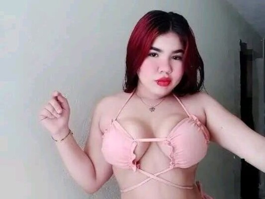 Image de profil du modèle de webcam EsmeraldaDiaz