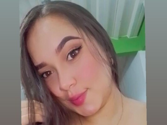 CamilaMoore profilbild på webbkameramodell 