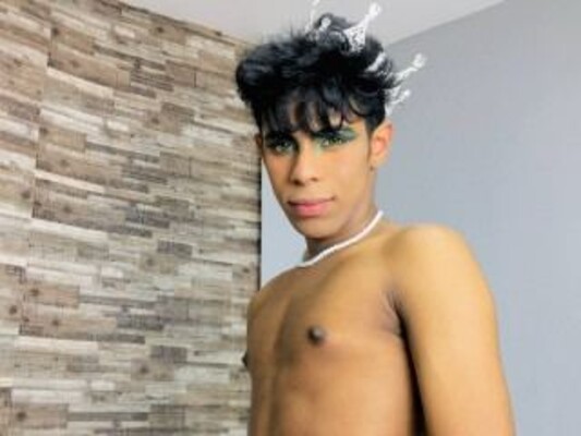 Image de profil du modèle de webcam ebonyfemmeboy