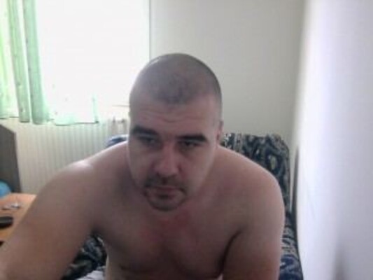 Foto de perfil de modelo de webcam de AndrewRo 