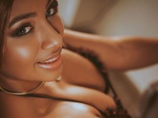 Foto de perfil de modelo de webcam de KylieeBrown 