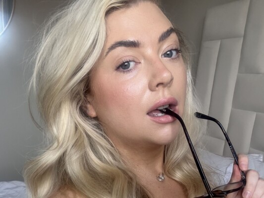 Foto de perfil de modelo de webcam de EllieBlooms 