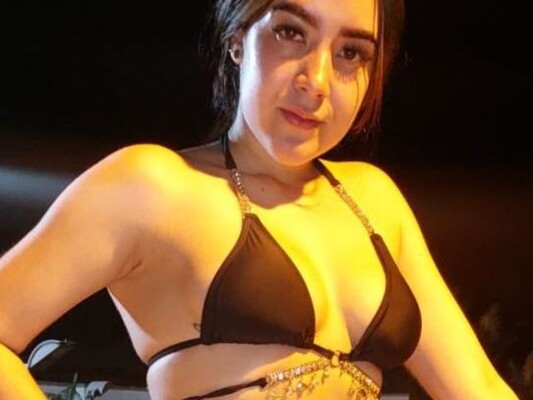 NataliaVega19 profilbild på webbkameramodell 