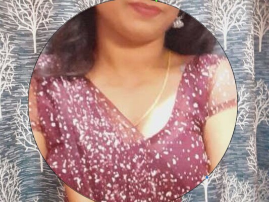 Image de profil du modèle de webcam BeautifulNatashaFORU