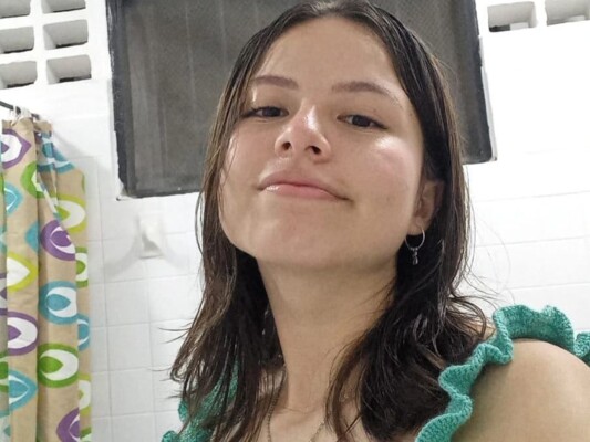 Foto de perfil de modelo de webcam de MIKAELA2456 