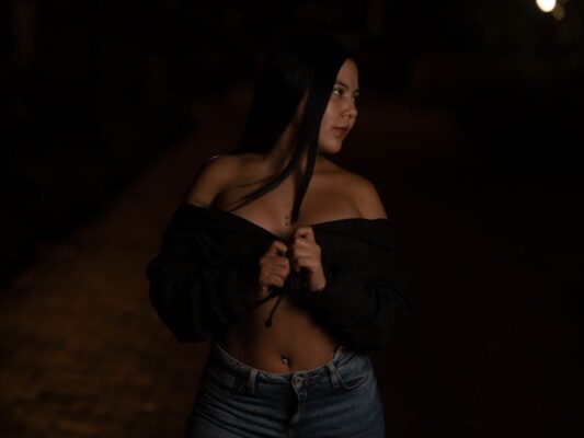 ValentinaWatson18 profielfoto van cam model 