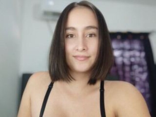 Foto de perfil de modelo de webcam de MilkSaraSmith 