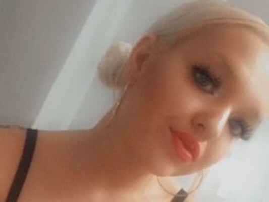 Foto de perfil de modelo de webcam de SophiaGraceUKxo 