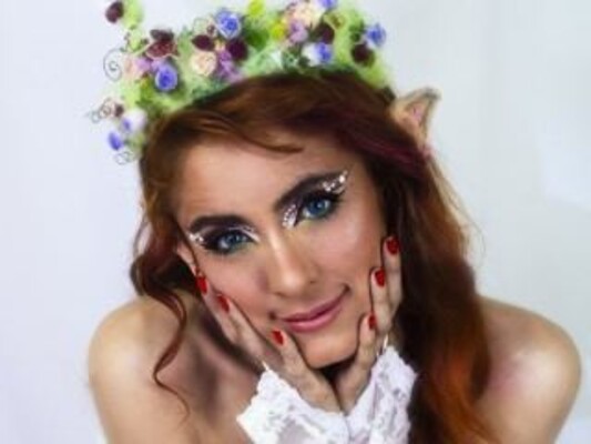 Foto de perfil de modelo de webcam de Sarahlovesu 