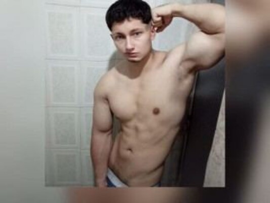 Foto de perfil de modelo de webcam de Johanmontoya19 