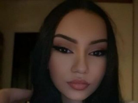 CataleyaLuv cam model profile picture 