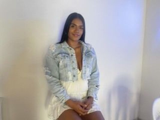 Image de profil du modèle de webcam MichelleMorenoo