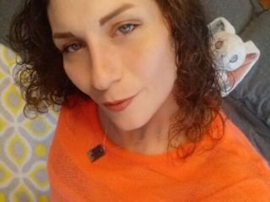 Foto de perfil de modelo de webcam de April_May_oxo 