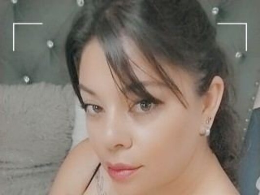 Image de profil du modèle de webcam SamanthaClark1