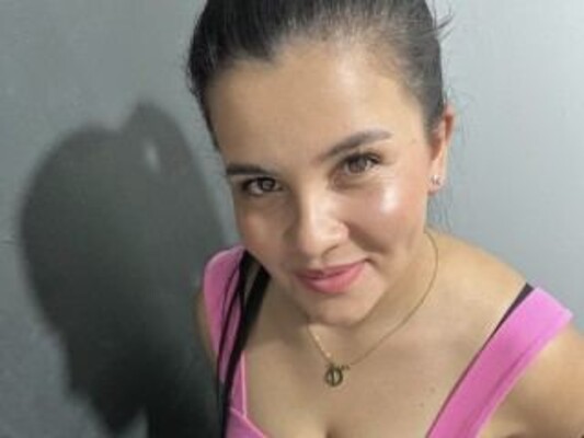 Image de profil du modèle de webcam Karla71