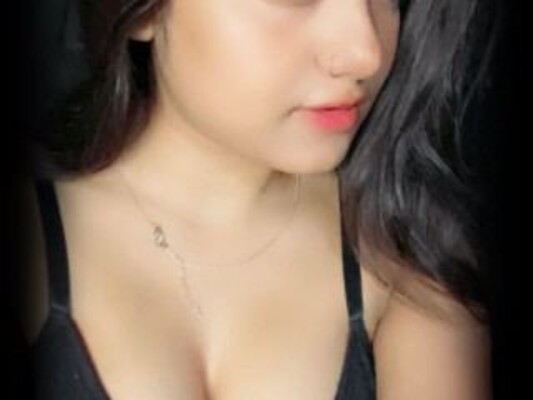 Image de profil du modèle de webcam Lovely_disha