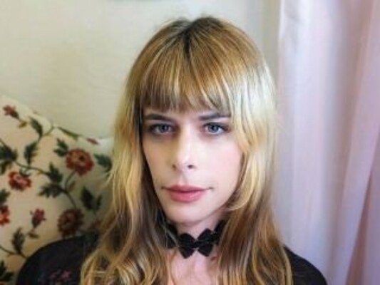 Image de profil du modèle de webcam MaddyFoxglove