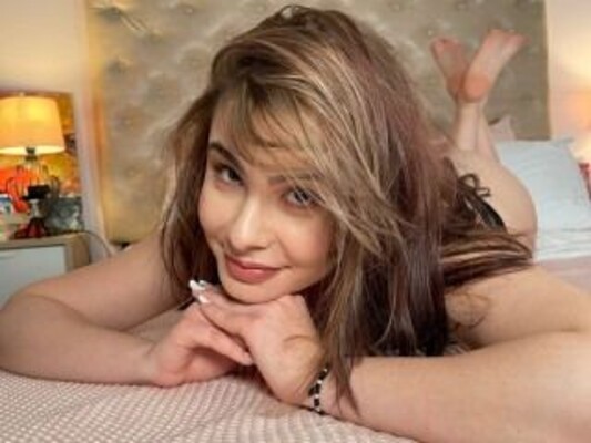 Image de profil du modèle de webcam ChloeMilless