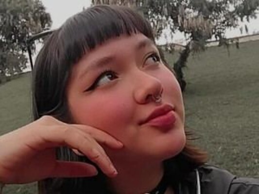 Image de profil du modèle de webcam Violeta_Carterr