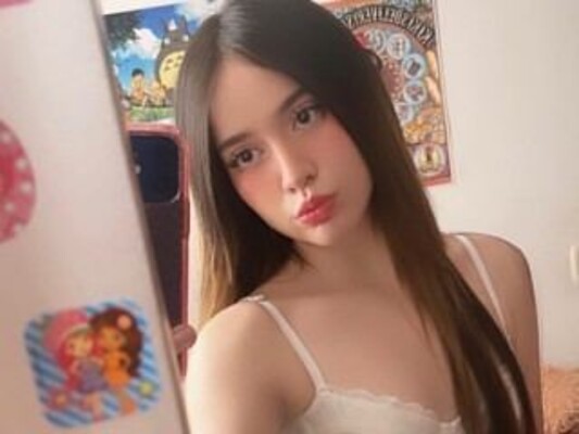 AshleyWhite18 cam model profile picture 