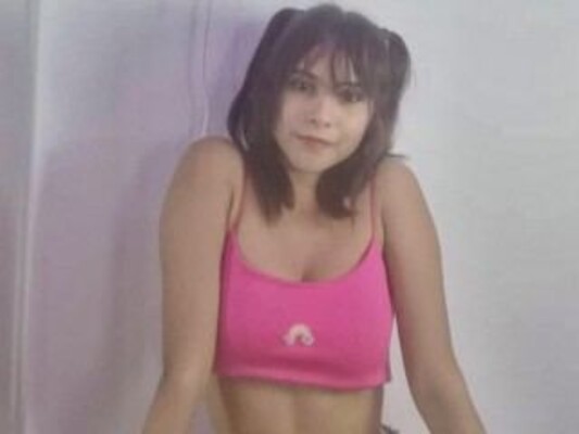 Image de profil du modèle de webcam Annaliia
