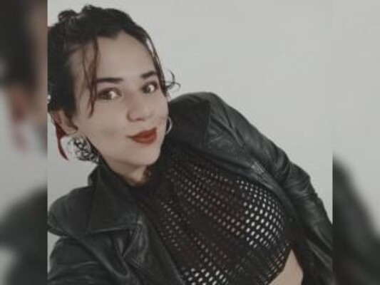 Image de profil du modèle de webcam JulietaSalvatoree