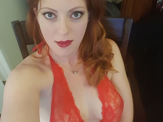 Foto de perfil de modelo de webcam de GingerSnapps33 